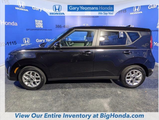 Used 2025 Kia Soul LX w/ LX Technology Package image 9
