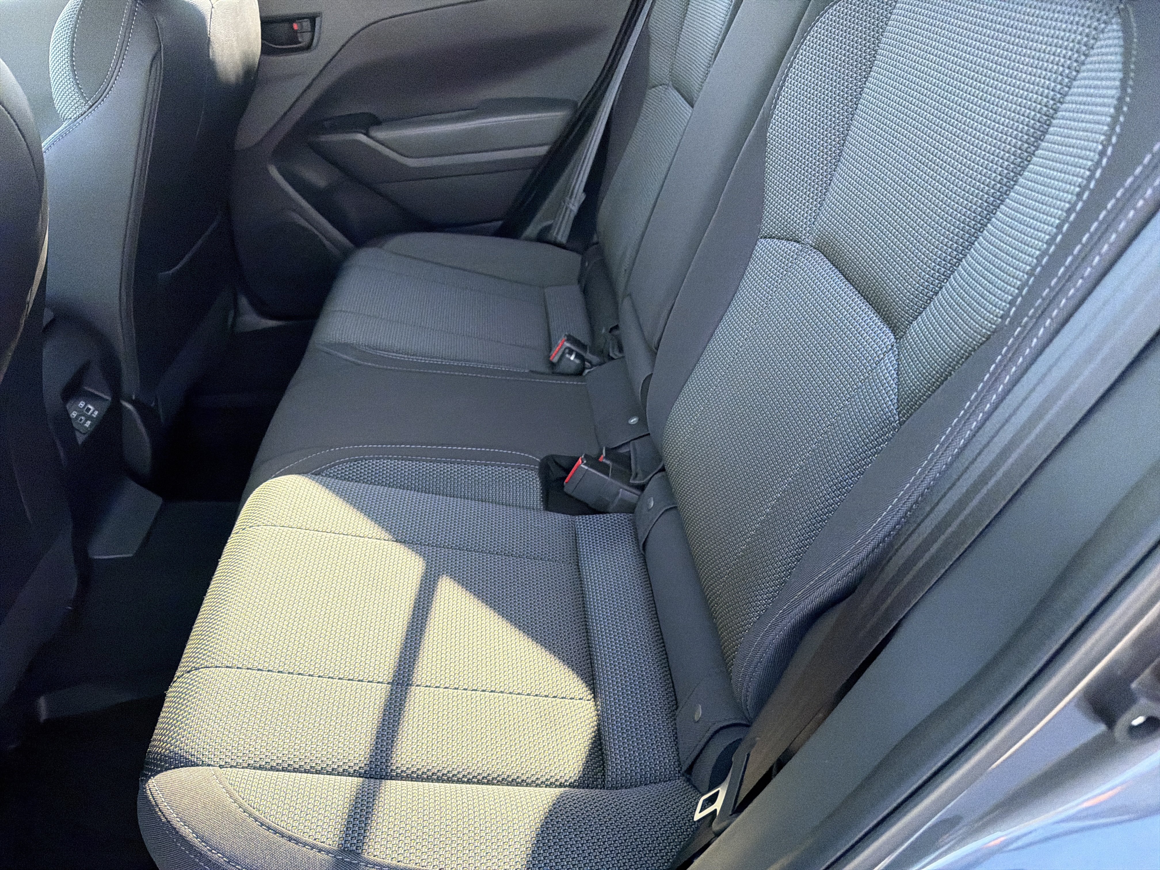 Used 2024 Subaru Crosstrek 2.0i Premium AWD/4WD image 14