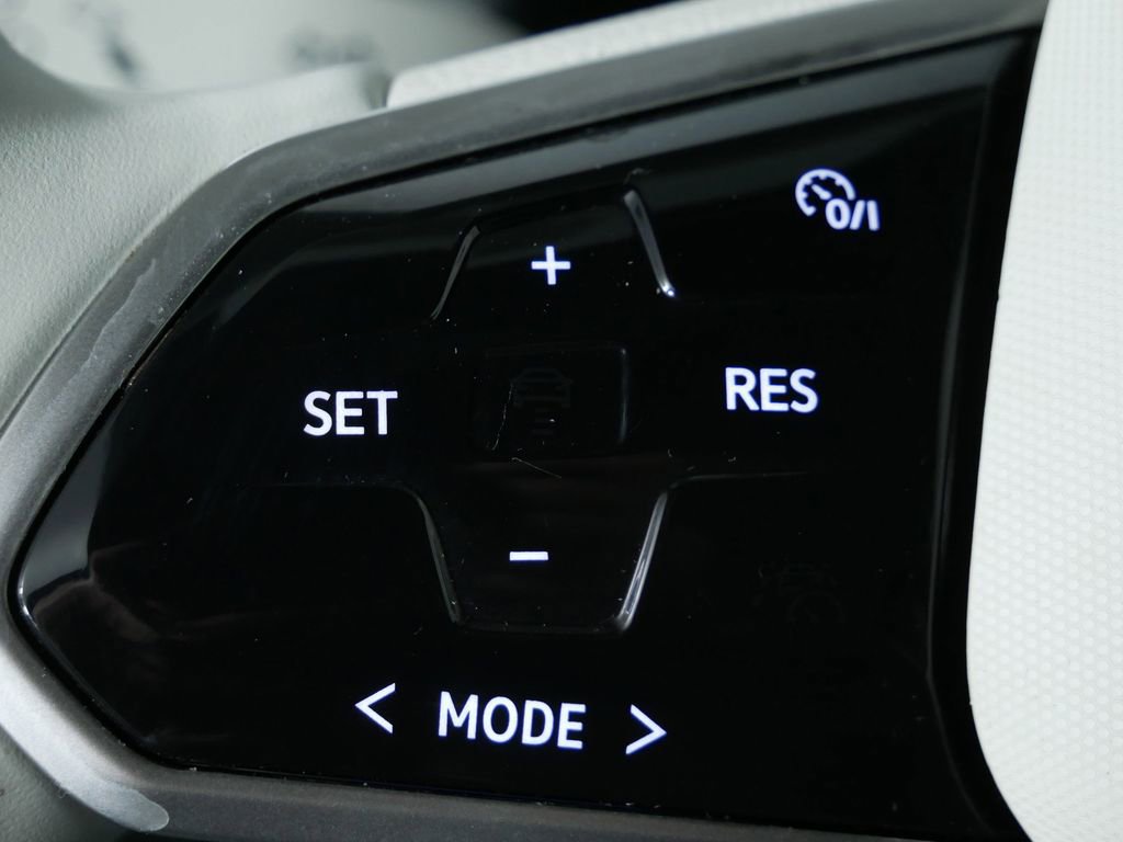 Used 2023 Volkswagen ID.4 Pro S image 25