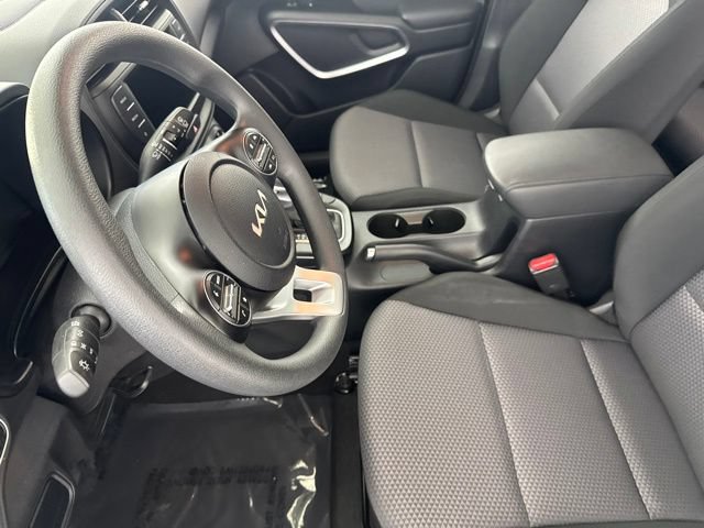 Certified 2025 Kia Soul LX FWD image 22