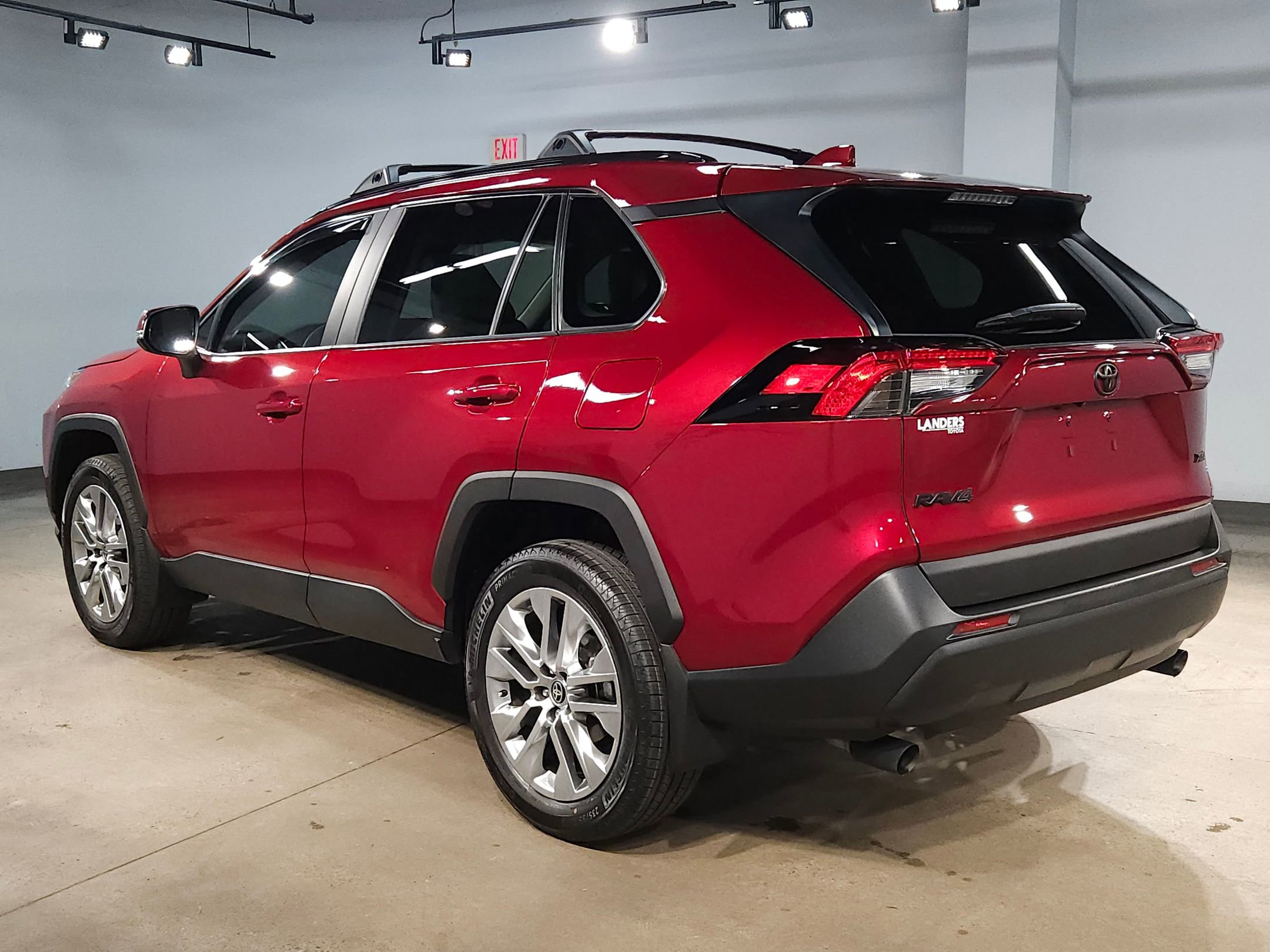 Certified 2025 Toyota RAV4 XLE Premium FWD image 5