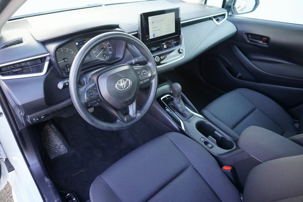Used 2024 Toyota Corolla LE image 12