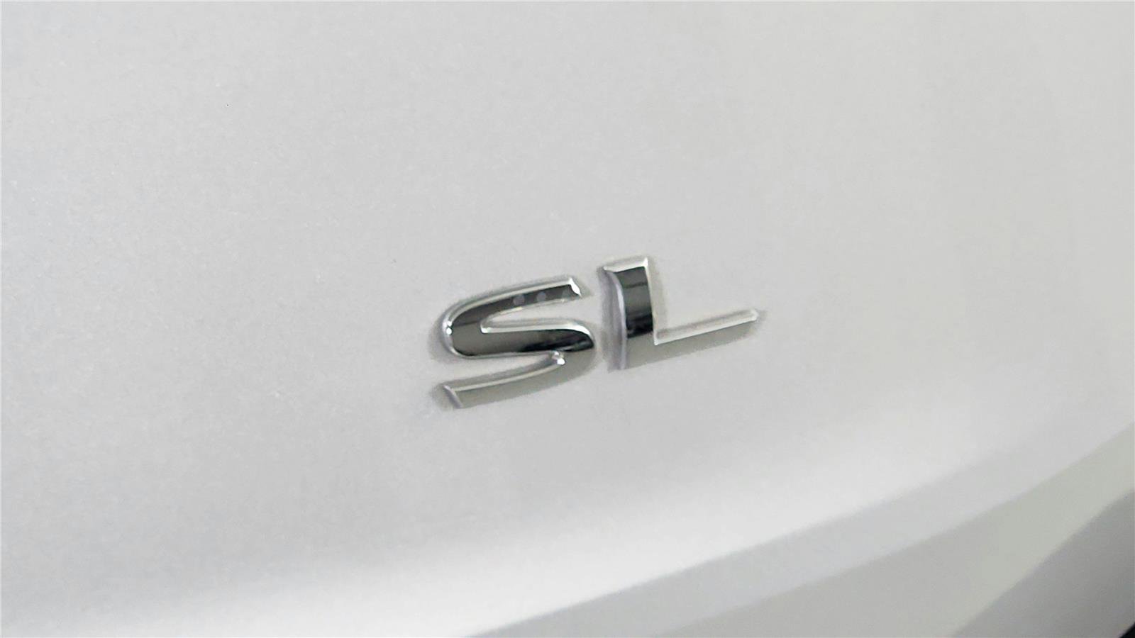 Used 2023 Nissan Rogue SL w/ SL Premium Package FWD image 18