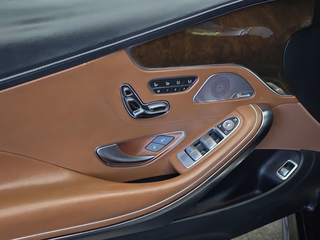Used 2017 Mercedes-Benz S 550 Cabriolet image 35