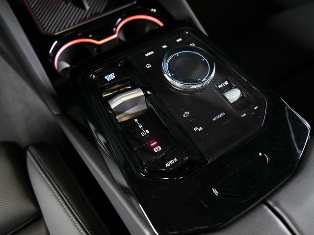 Used 2024 BMW i5 eDrive40i w/ M Sport Package RWD image 13