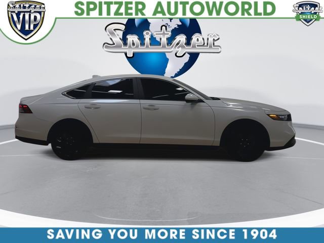 Used 2025 Honda Accord LX image 9