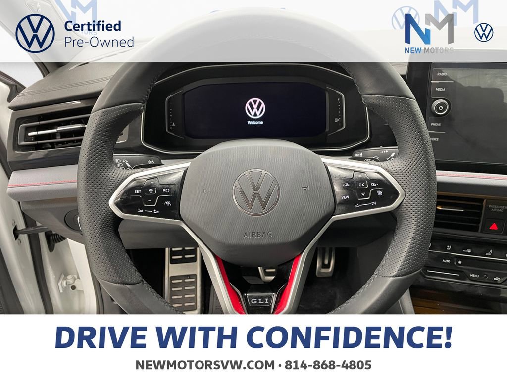 Used 2025 Volkswagen Jetta GLI Autobahn image 10