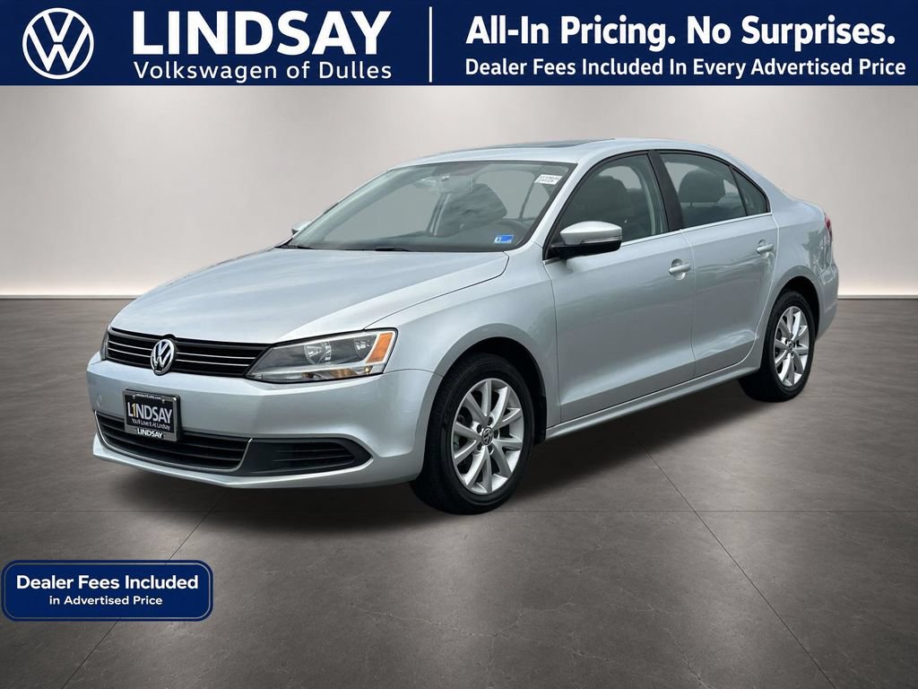 Used 2013 Volkswagen Jetta SE FWD image 4