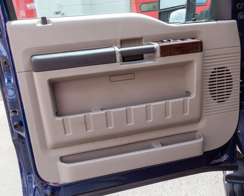 Used 2008 Ford F250 Lariat image 31