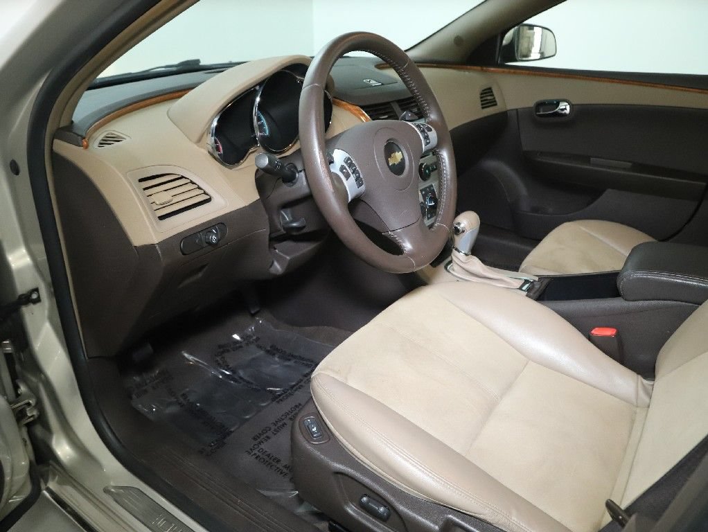 Used 2009 Chevrolet Malibu LT w/ HFV6 Engine Package FWD image 17