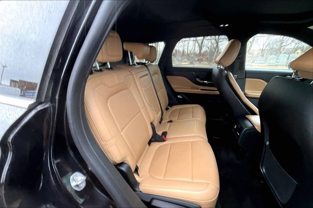 Used 2022 Lincoln Corsair Reserve w/ Elements Package image 26