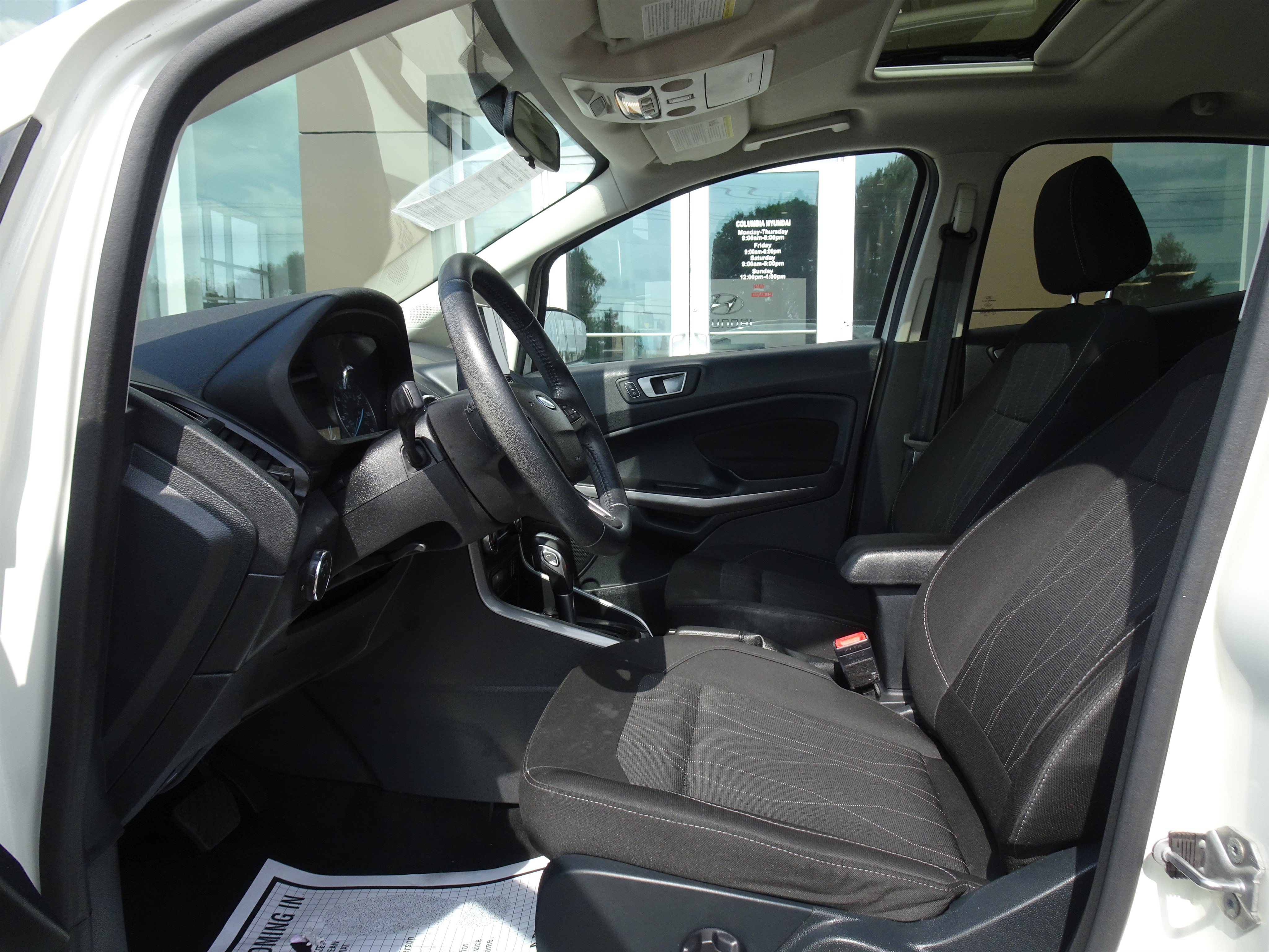 Used 2020 Ford EcoSport SE w/ SE Convenience Package FWD image 9