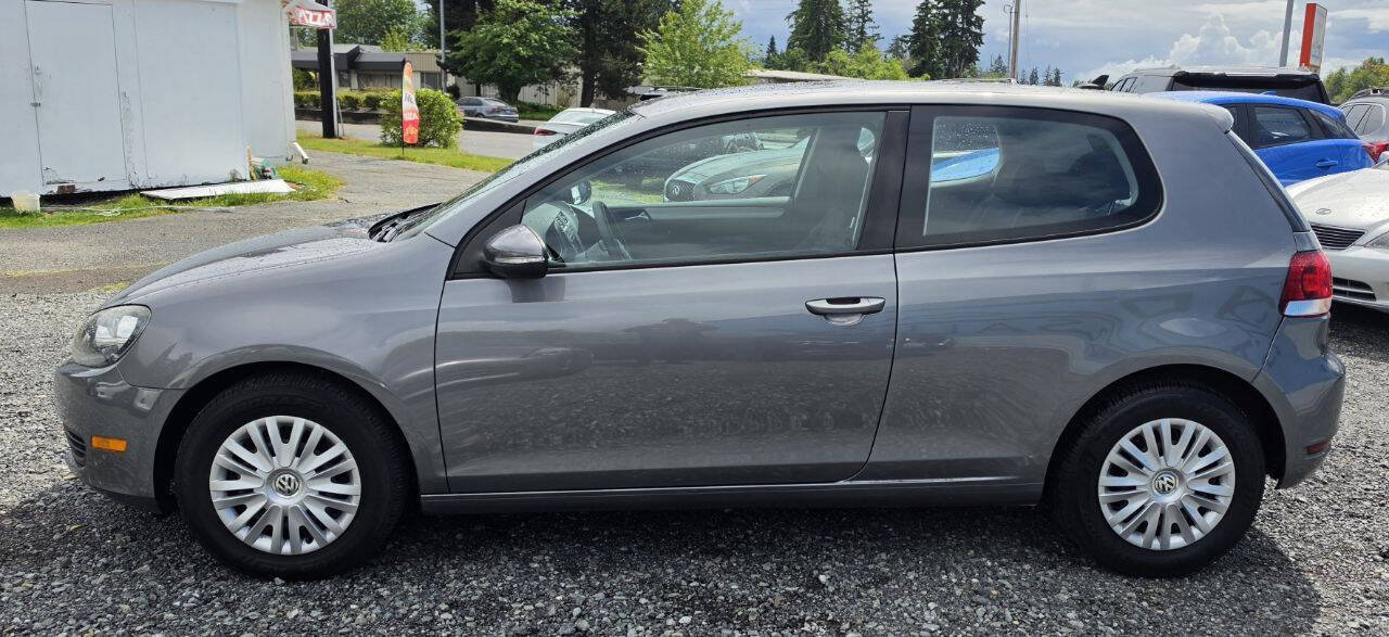 Used 2012 Volkswagen Golf 2-Door FWD image 4