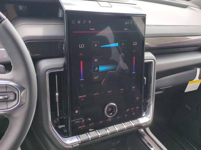 New 2026 GMC Yukon Elevation AWD/4WD image 23