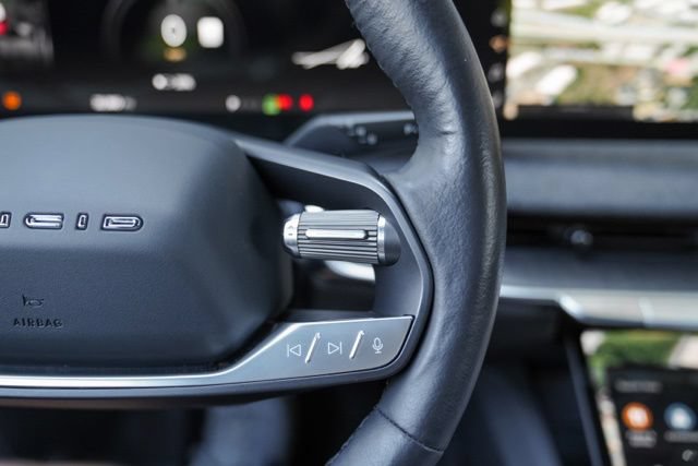 Used 2024 Lucid Air Touring AWD/4WD image 31