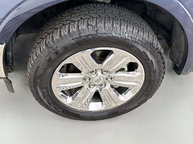 Used 2018 Ford F150 King Ranch w/ Equipment Group 601A Luxury image 32