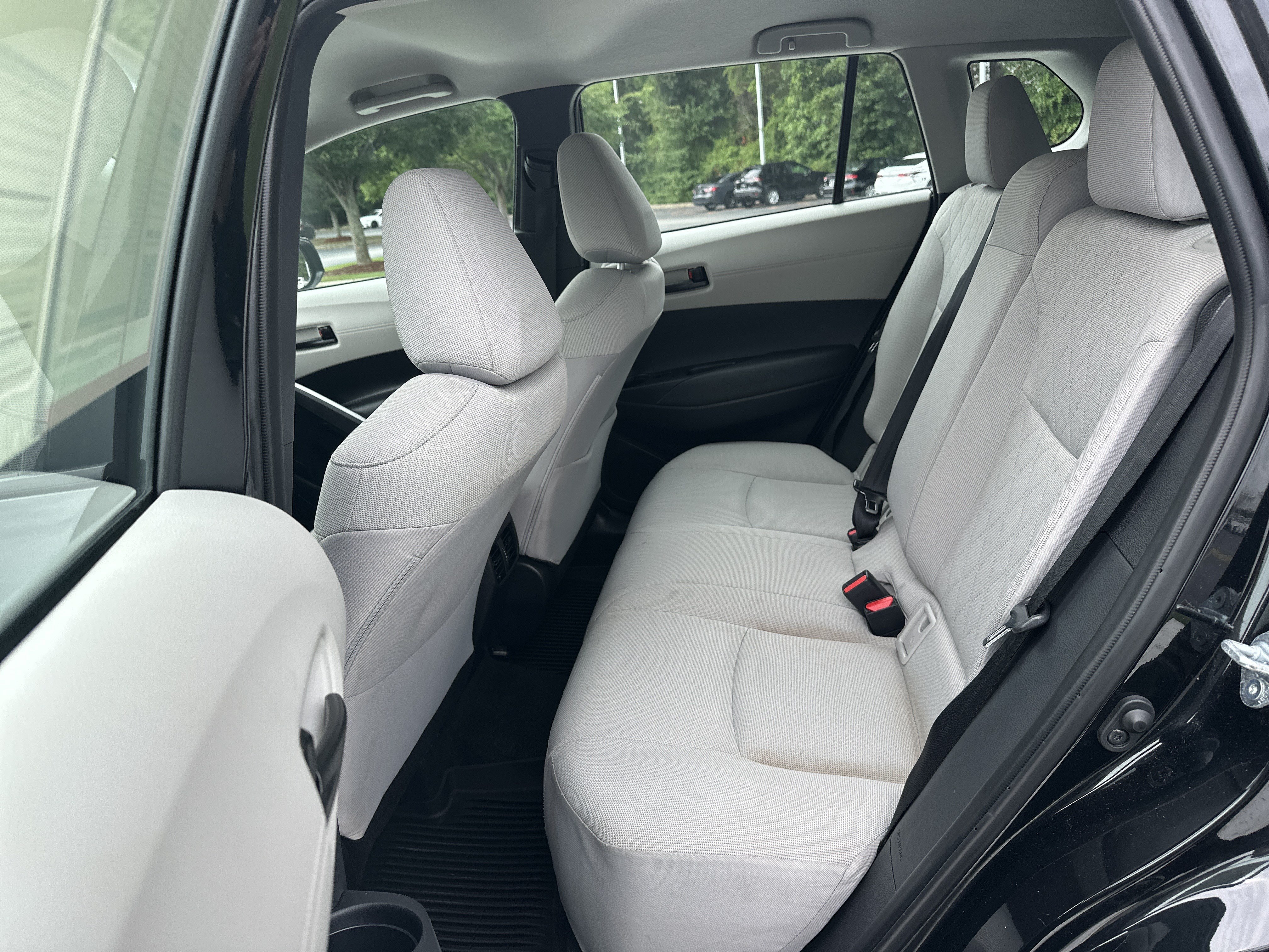 Certified 2025 Toyota Corolla Cross L FWD image 31