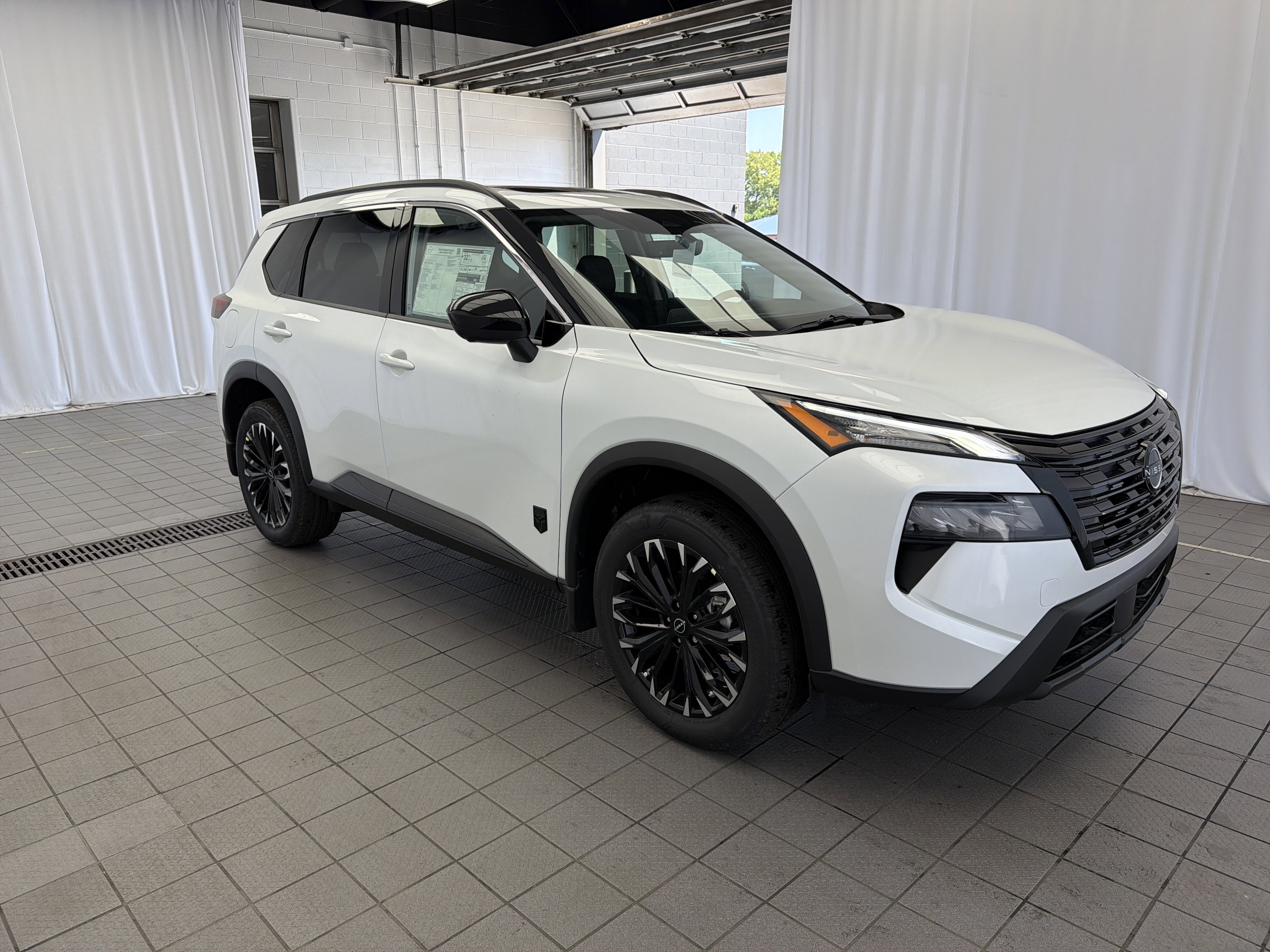 New 2026 Nissan Rogue SV FWD image 3