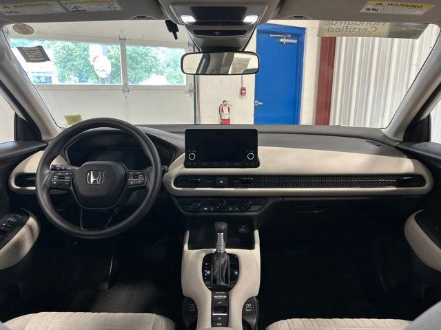 Used 2023 Honda HR-V LX image 17