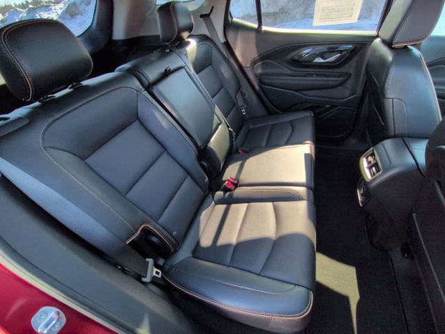 Used 2023 GMC Terrain AT4 image 21