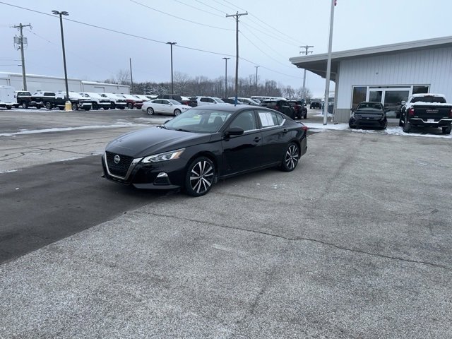 Used 2020 Nissan Altima 2.5 SR image 2