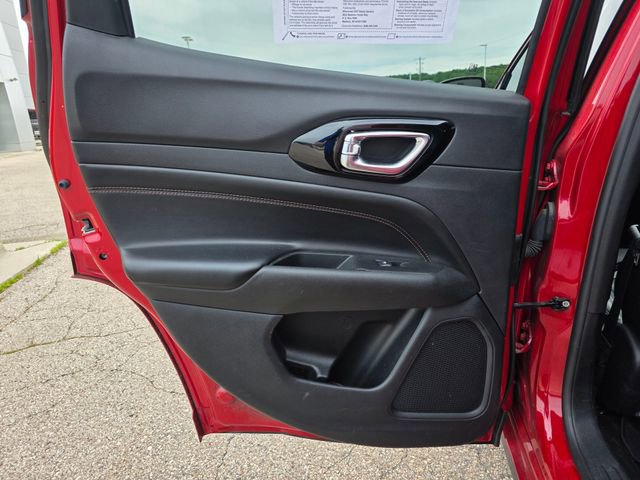 Used 2022 Jeep Compass Limited image 30