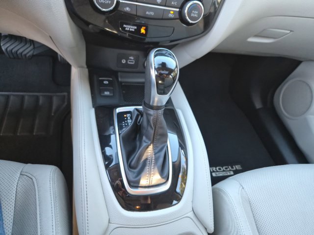 Used 2020 Nissan Rogue Sport SL w/ Premium Package AWD/4WD image 25