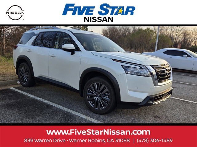 Used 2024 Nissan Pathfinder SL w/ SL Premium Package image 1