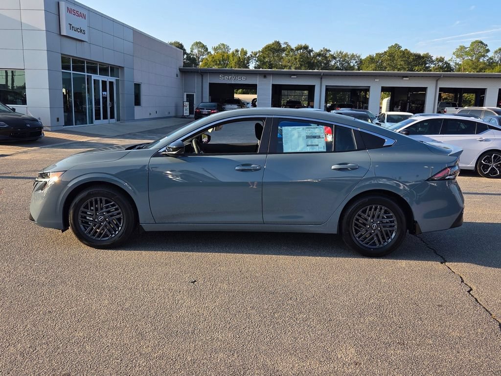 New 2027 Nissan Sentra SV w/ SV Convenience Package FWD image 2