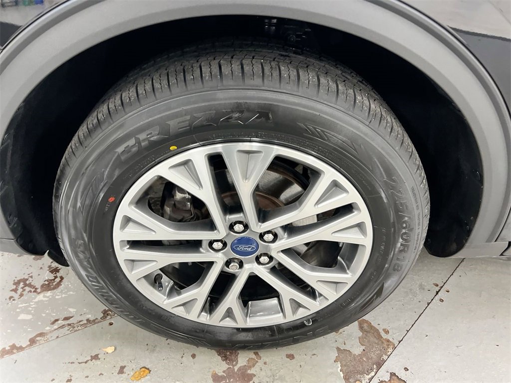 Used 2022 Ford Escape SEL image 25