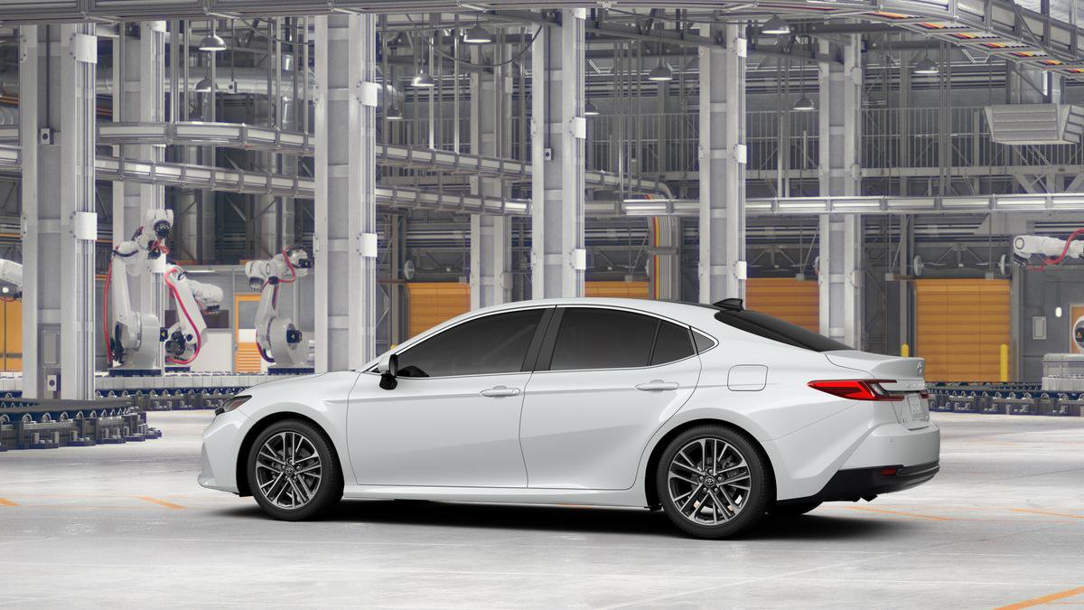 New 2026 Toyota Camry Hybrid AWD/4WD image 7