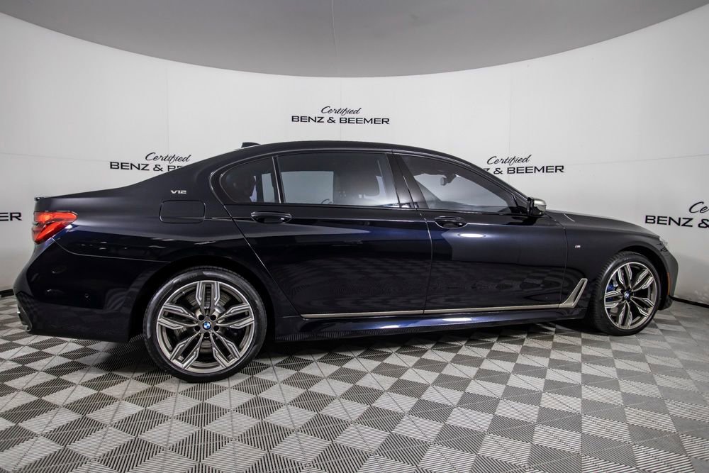 Used 2019 BMW M760i xDrive w/ Luxury Rear Seating Package AWD/4WD image 4