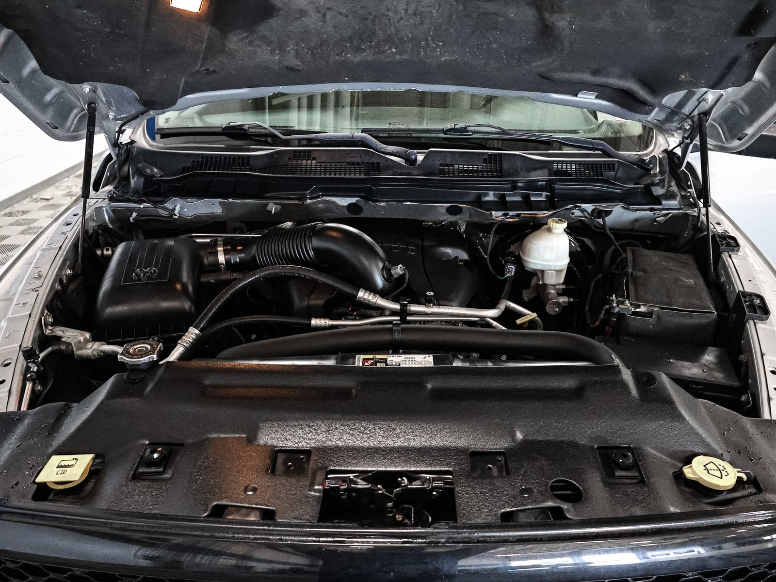 Used 2014 RAM 1500 Sport w/ Trailer Tow Group AWD/4WD image 16