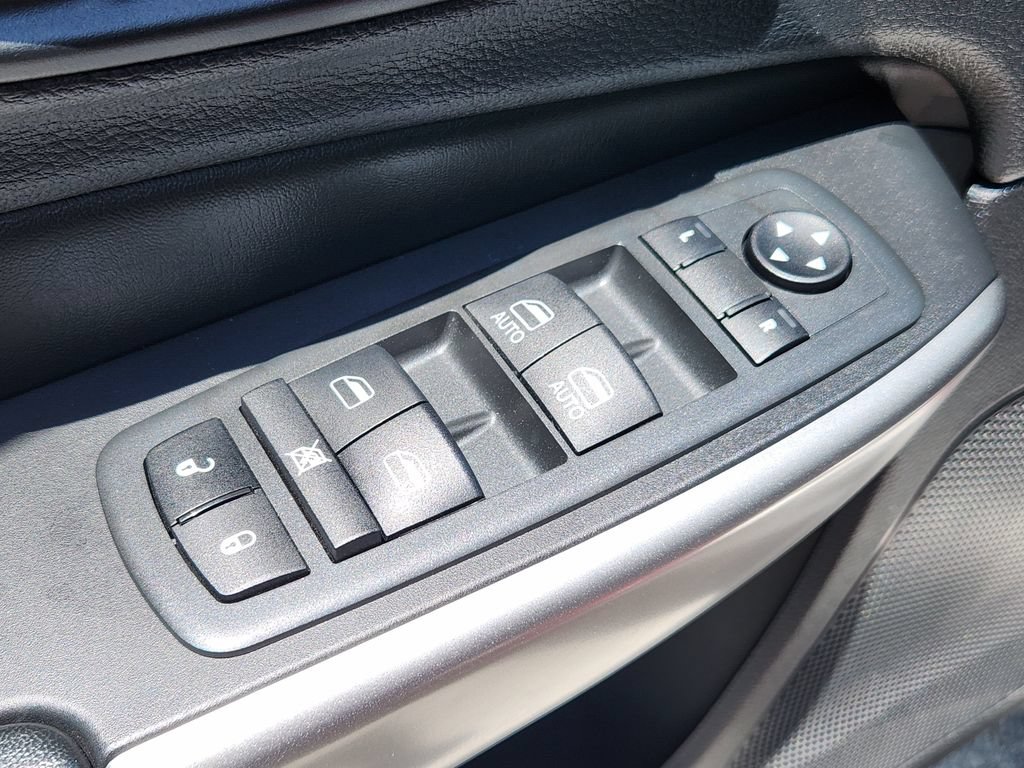 Certified 2021 Jeep Cherokee High Altitude AWD/4WD image 18