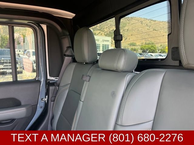 New 2026 Jeep Gladiator Mojave AWD/4WD image 18