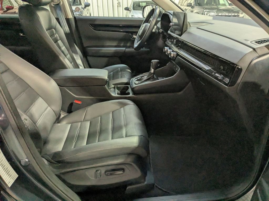 Used 2025 Honda CR-V EX-L image 33