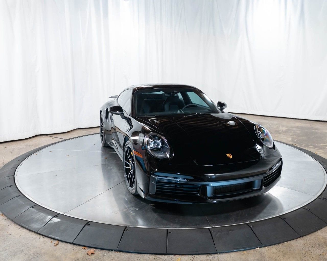 Used 2023 Porsche 911 Turbo S image 32
