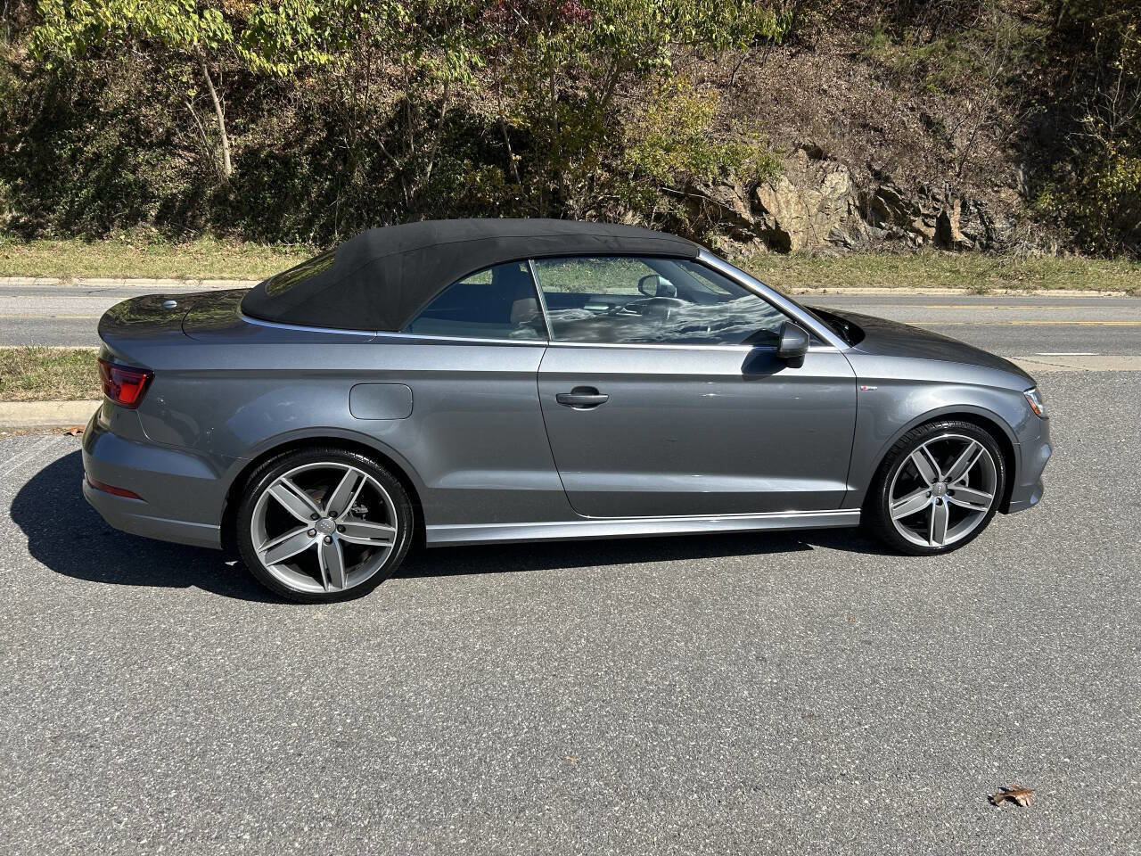 Used 2018 Audi A3 2.0T Premium Plus image 15