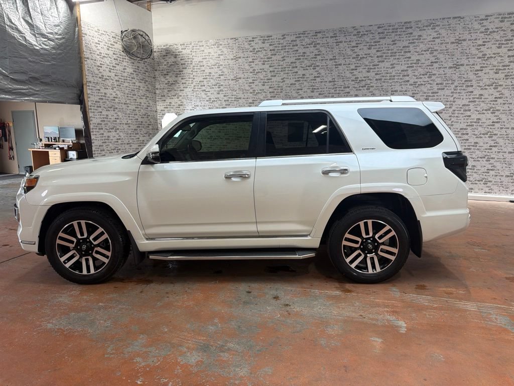Used 2020 Toyota 4Runner Limited RWD image 4