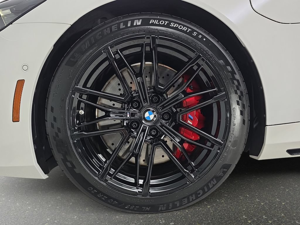 Used 2026 BMW M5 w/ Executive Package AWD/4WD image 35