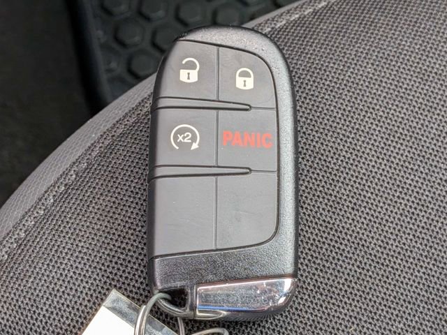 Used 2023 Jeep Renegade Trailhawk w/ Trailer Tow Group AWD/4WD image 32