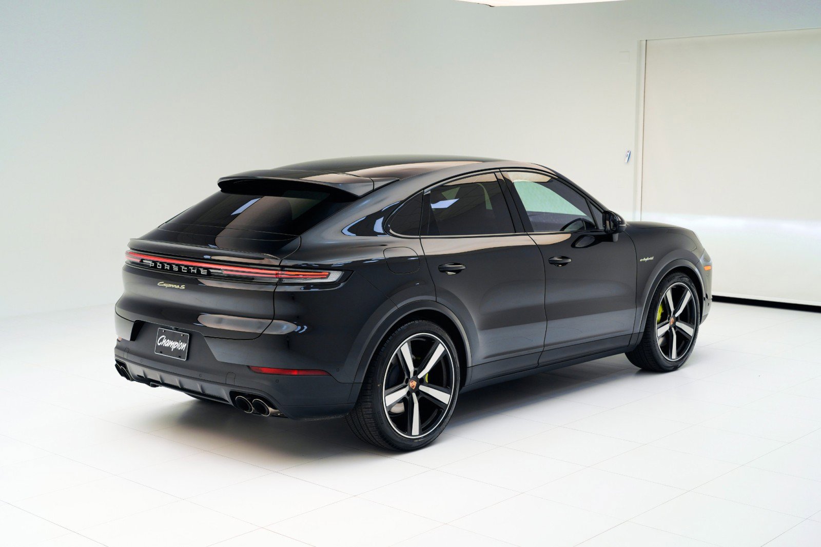 New 2026 Porsche Cayenne S image 9