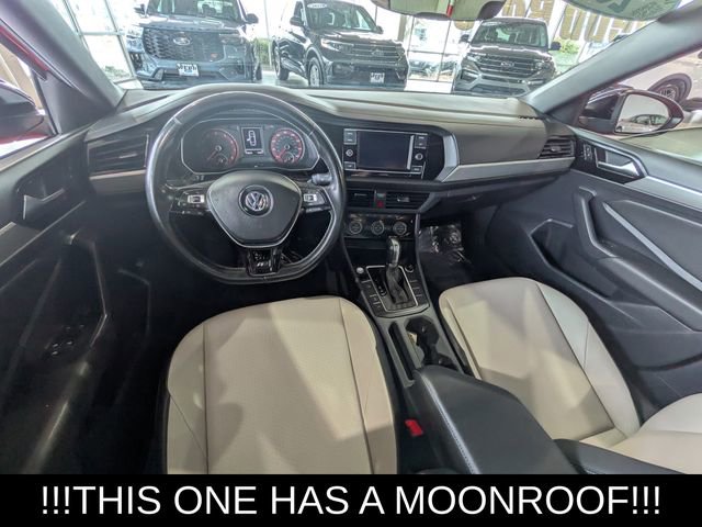 Used 2019 Volkswagen Jetta R-Line w/ R-Line Cold Weather Package image 10