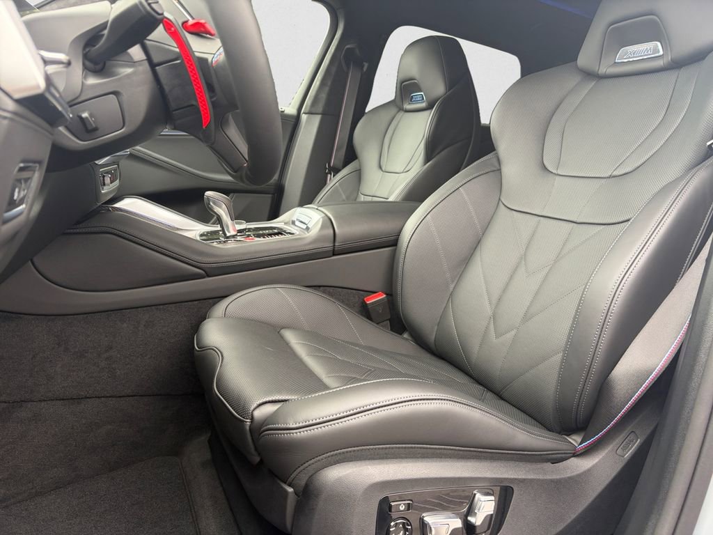 New 2026 BMW XM Label Red image 10