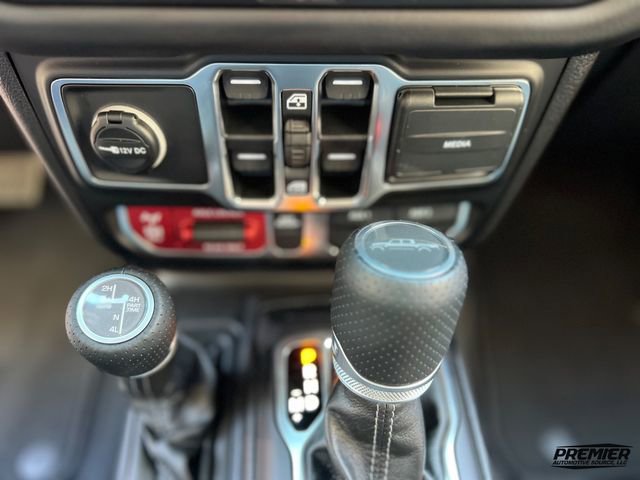 Used 2025 Jeep Gladiator Mojave image 58