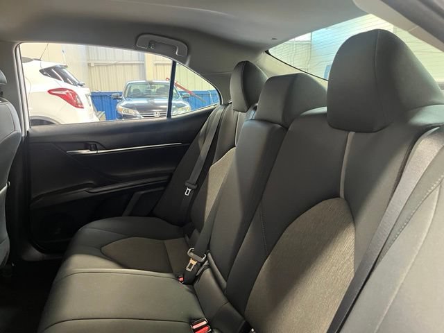 Used 2022 Toyota Camry LE w/ Cold Weather Package FWD image 18