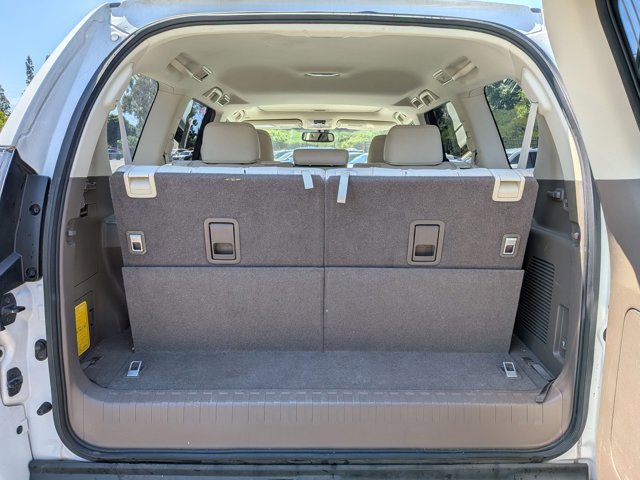 Used 2019 Lexus GX 460 Premium w/ Premium Package AWD/4WD image 6