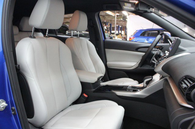 Used 2024 Mitsubishi Eclipse Cross SEL AWD/4WD image 23