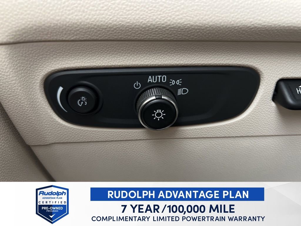Used 2023 Buick Envision Avenir image 35