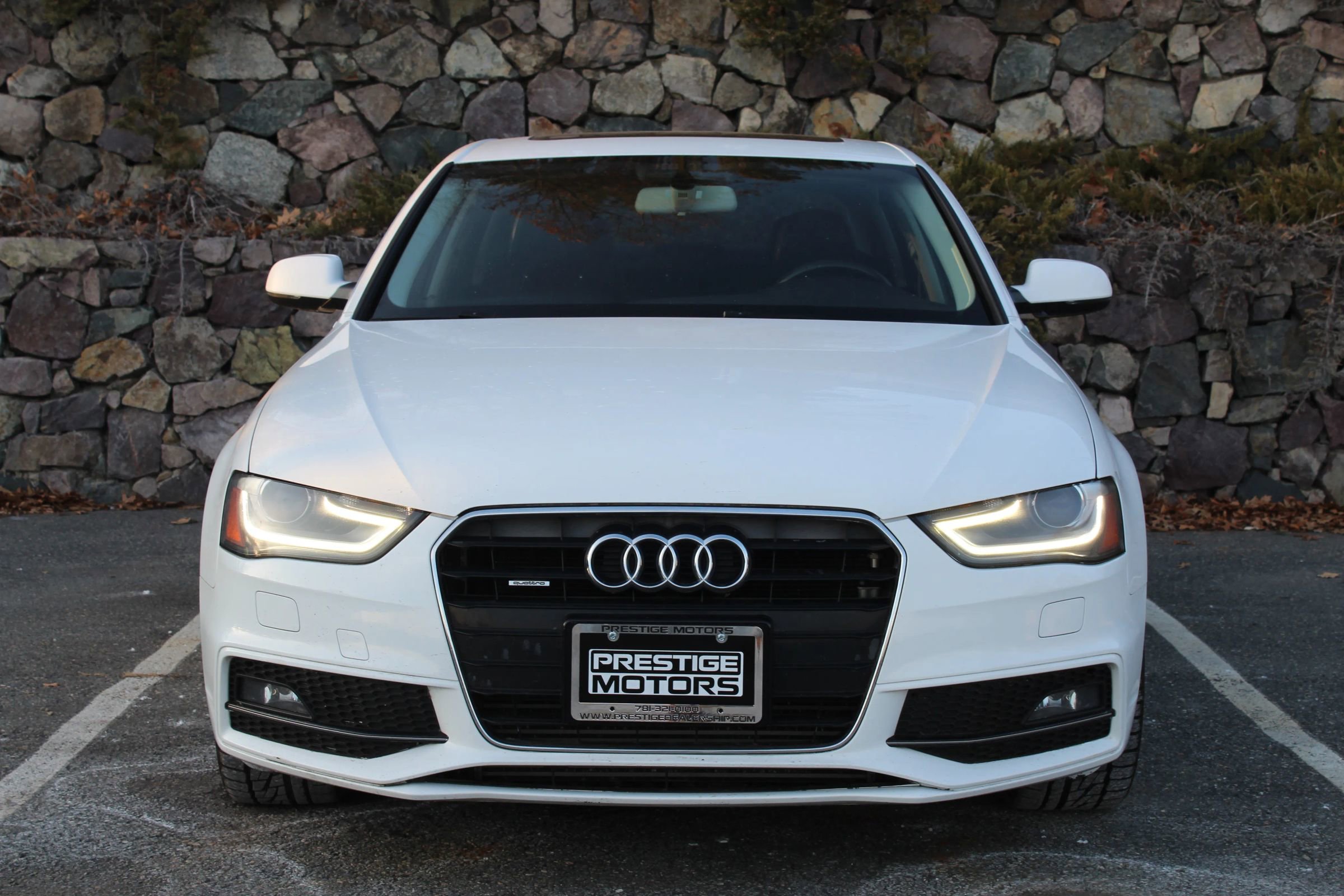 Used 2015 Audi A4 2.0T Premium w/ Audi MMI Navigation image 3